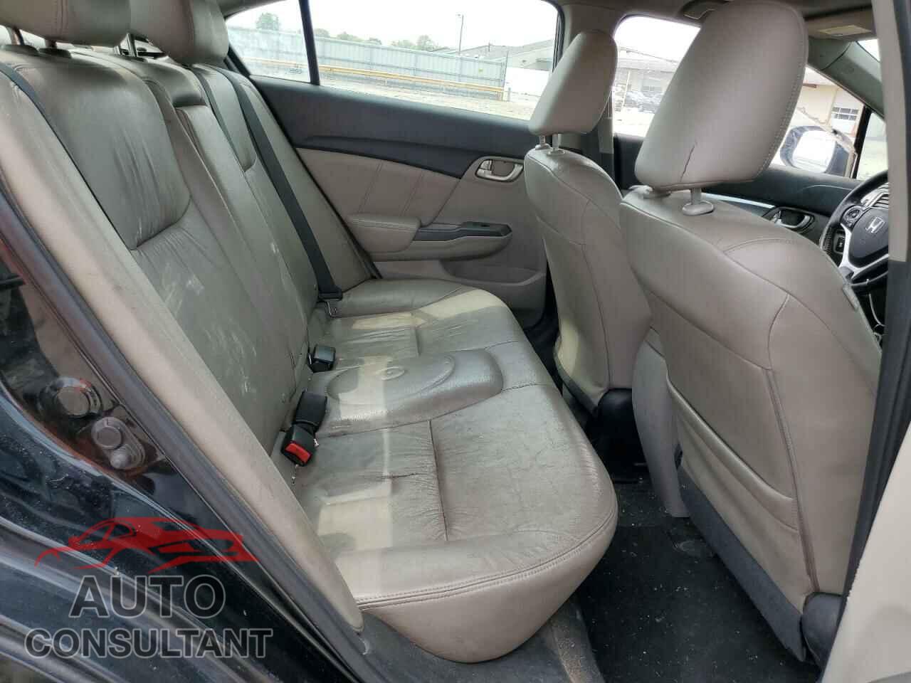 HONDA CIVIC 2013 - 2HGFB2F90DH536617