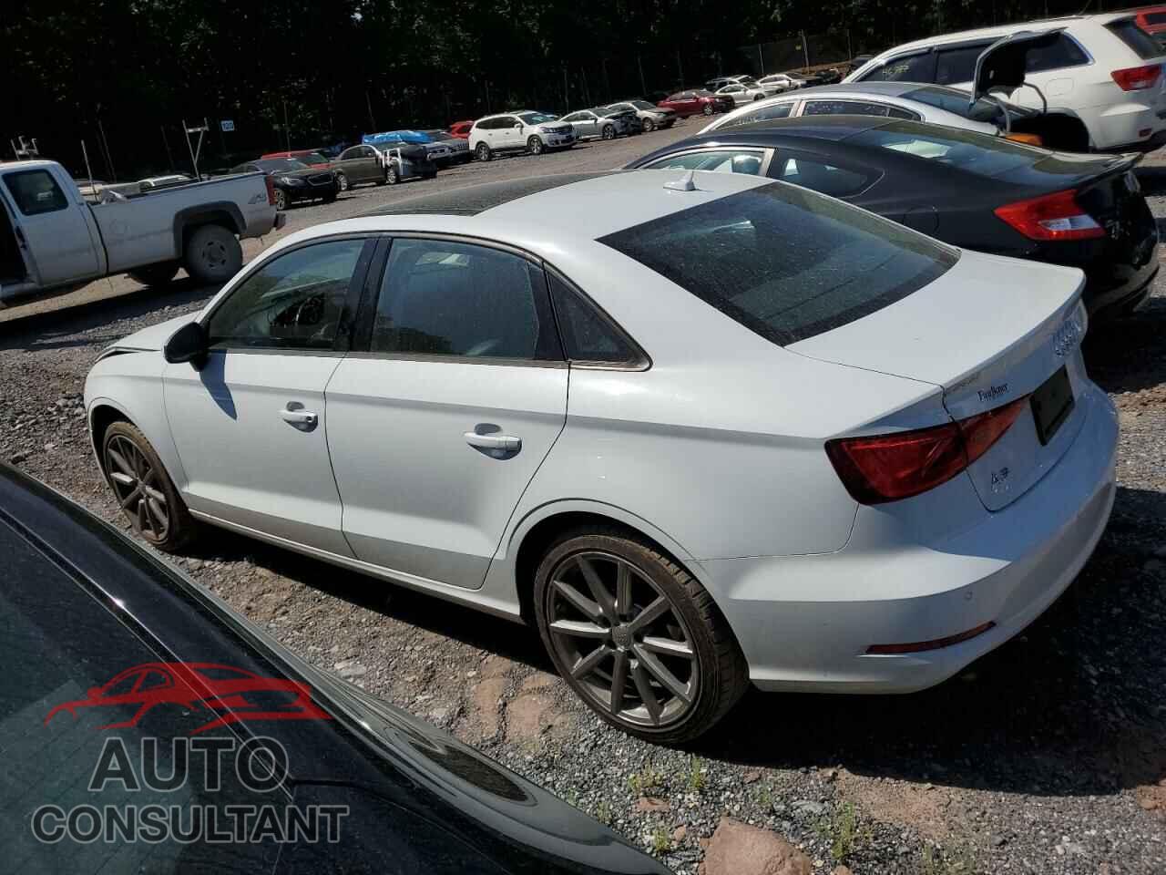 AUDI A3 2016 - WAUA7GFF5G1012974