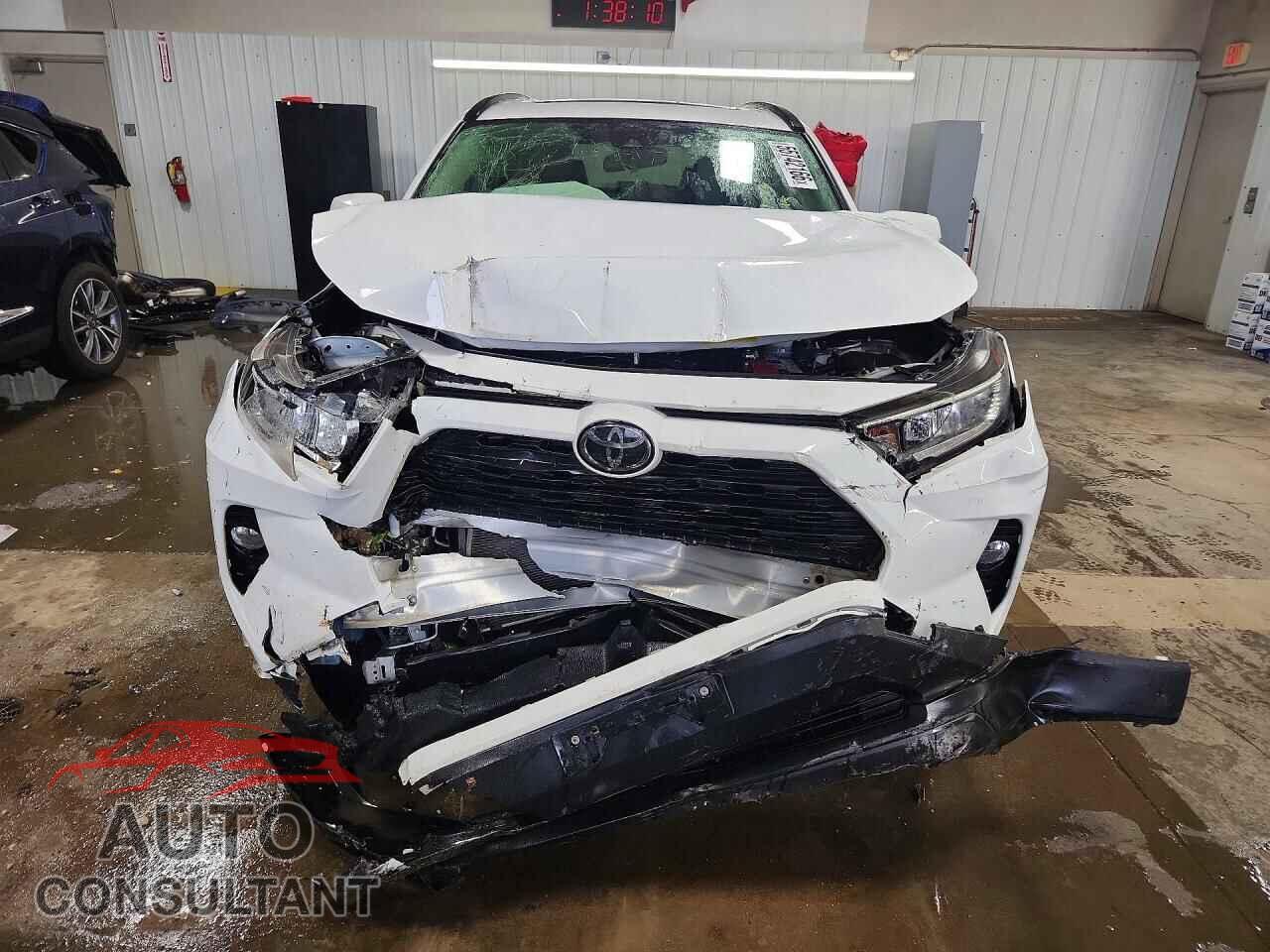 TOYOTA RAV4 2019 - JTMP1RFV3KD517291