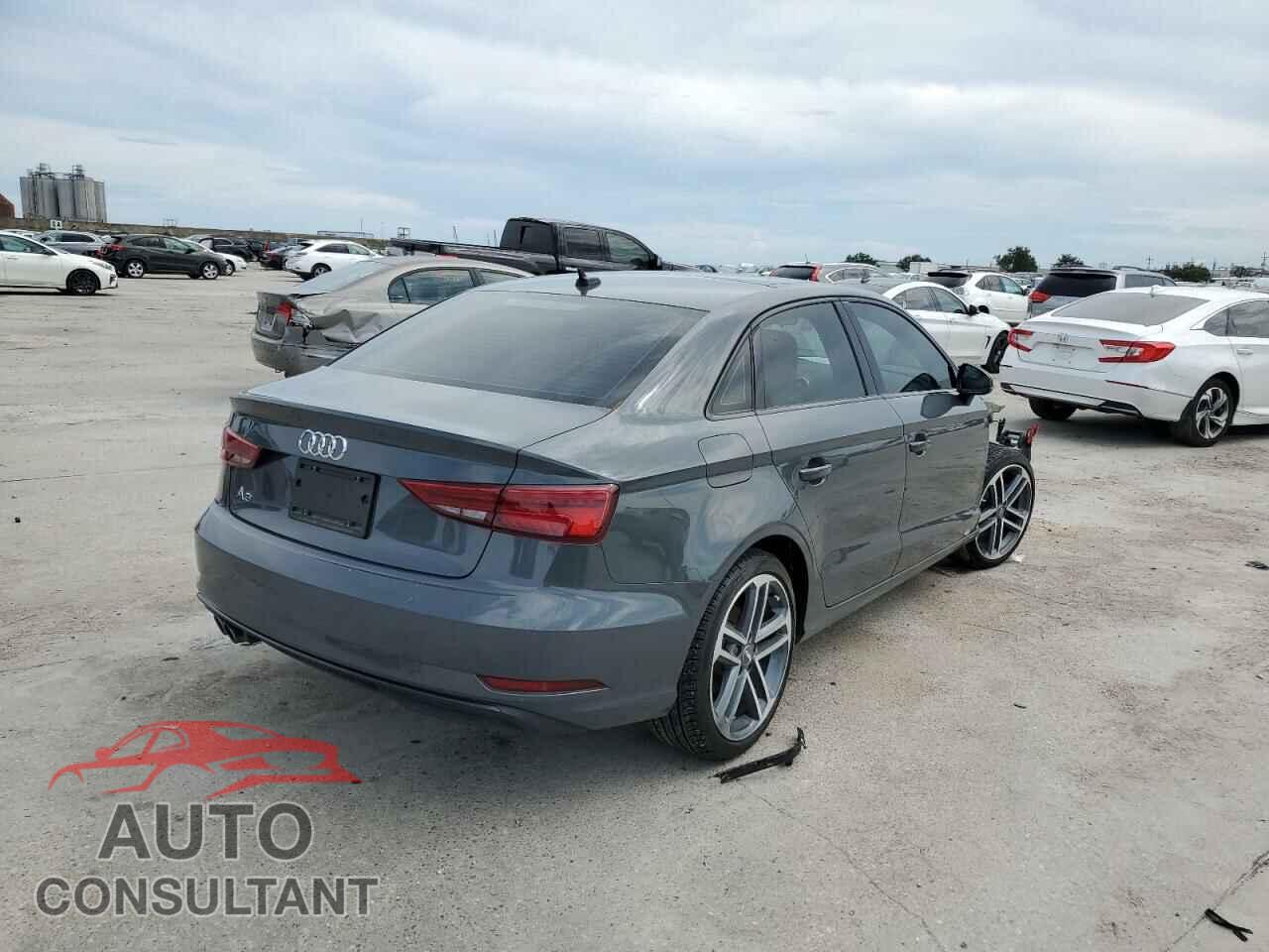 AUDI A3 2020 - WAUAUGFF4LA095476