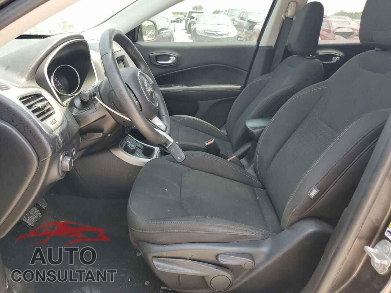 JEEP COMPASS 2018 - 3C4NJDAB2JT457861