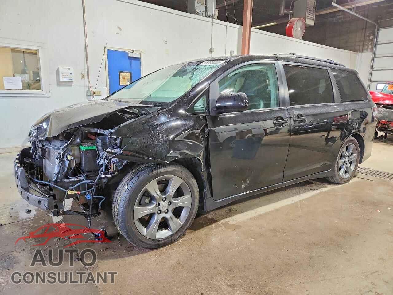 TOYOTA SIENNA 2025 - 5TDXK3DC0BS064151