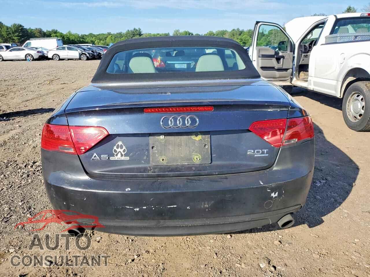 AUDI A5 2013 - WAUCFAFH9DN005721