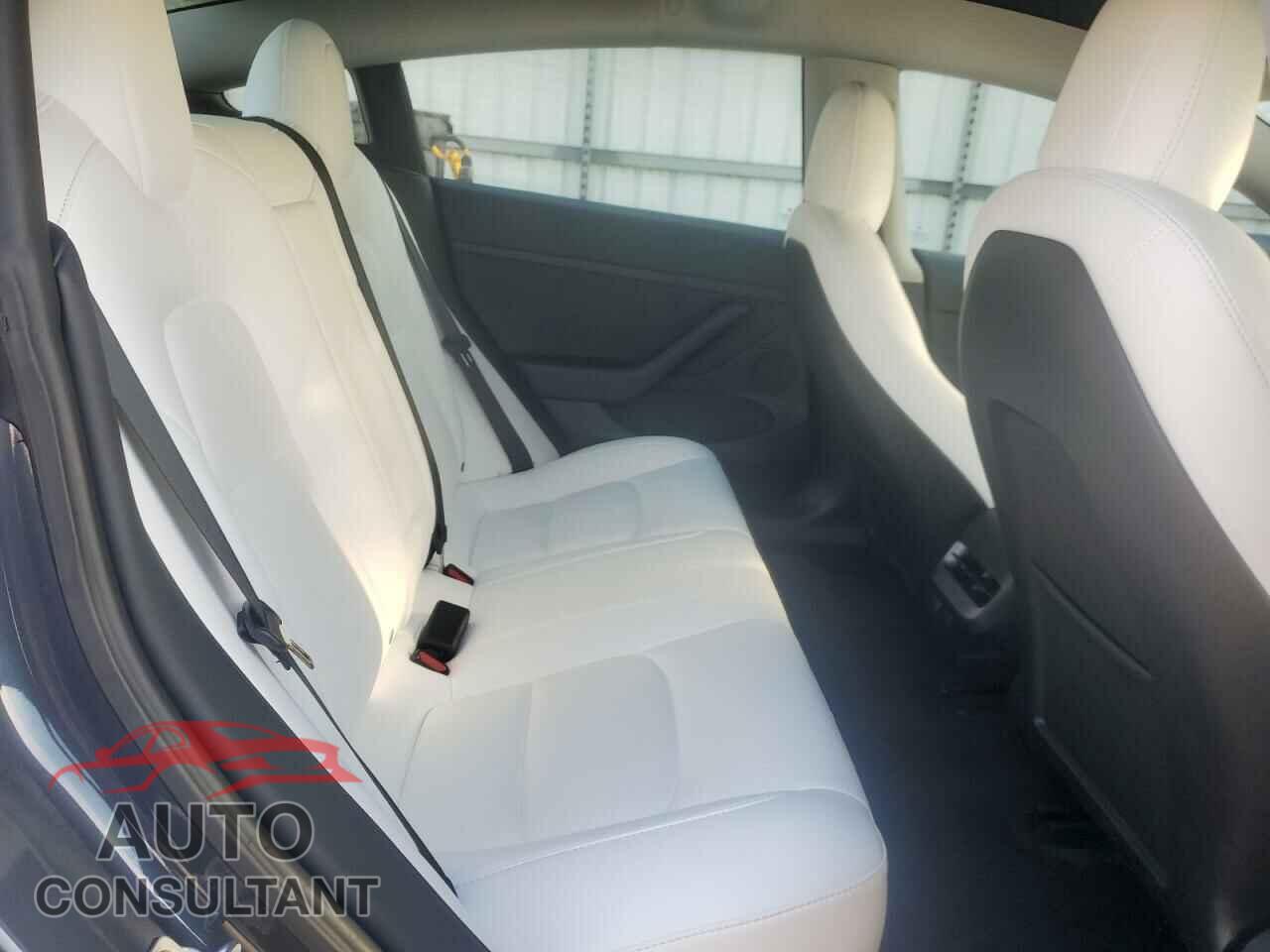 TESLA MODEL 3 2023 - 5YJ3E1EA1PF382332
