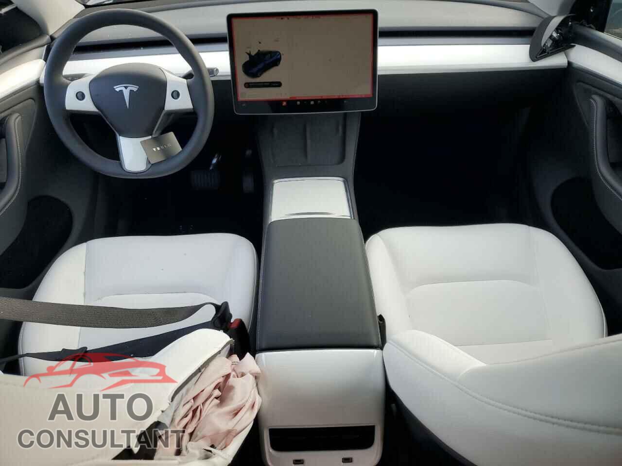 TESLA MODEL Y 2024 - 7SAYGDEEXRA261323