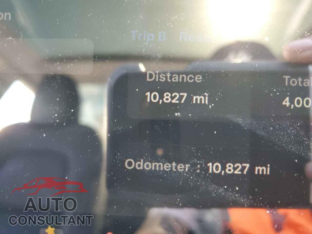 TESLA MODEL 3 2023 - 5YJ3E1EA7PF679959