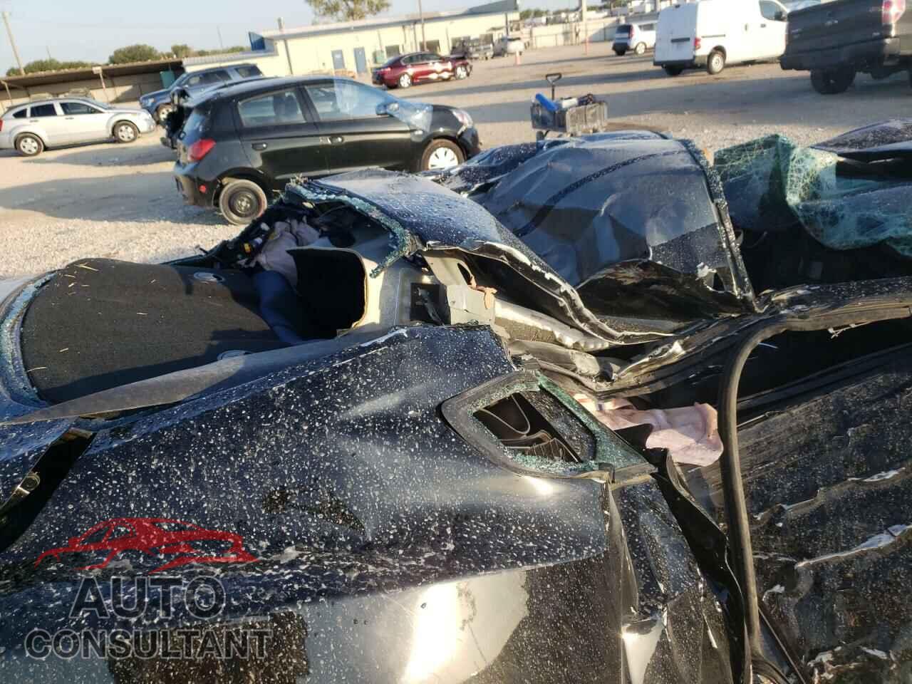 FORD MUSTANG 2017 - 1FA6P8CF9H5256744