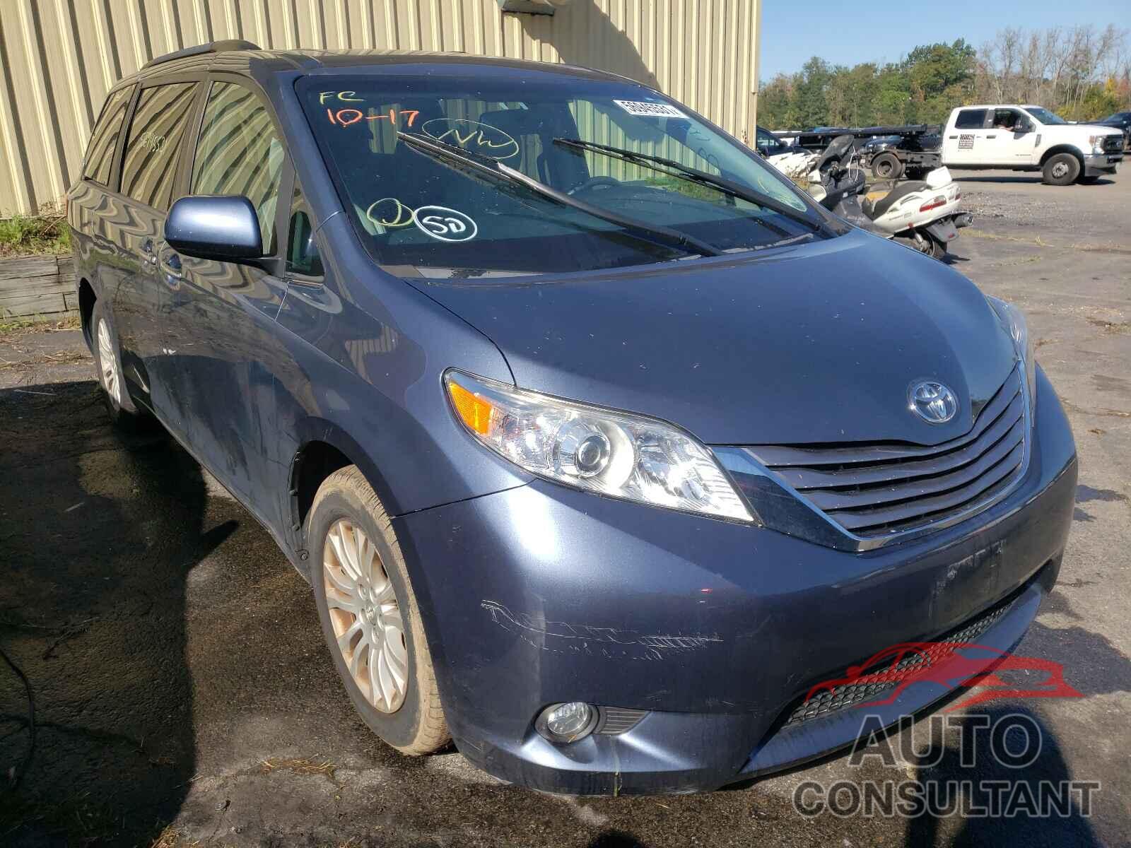 TOYOTA SIENNA 2017 - 5TDYZ3DC2HS833516