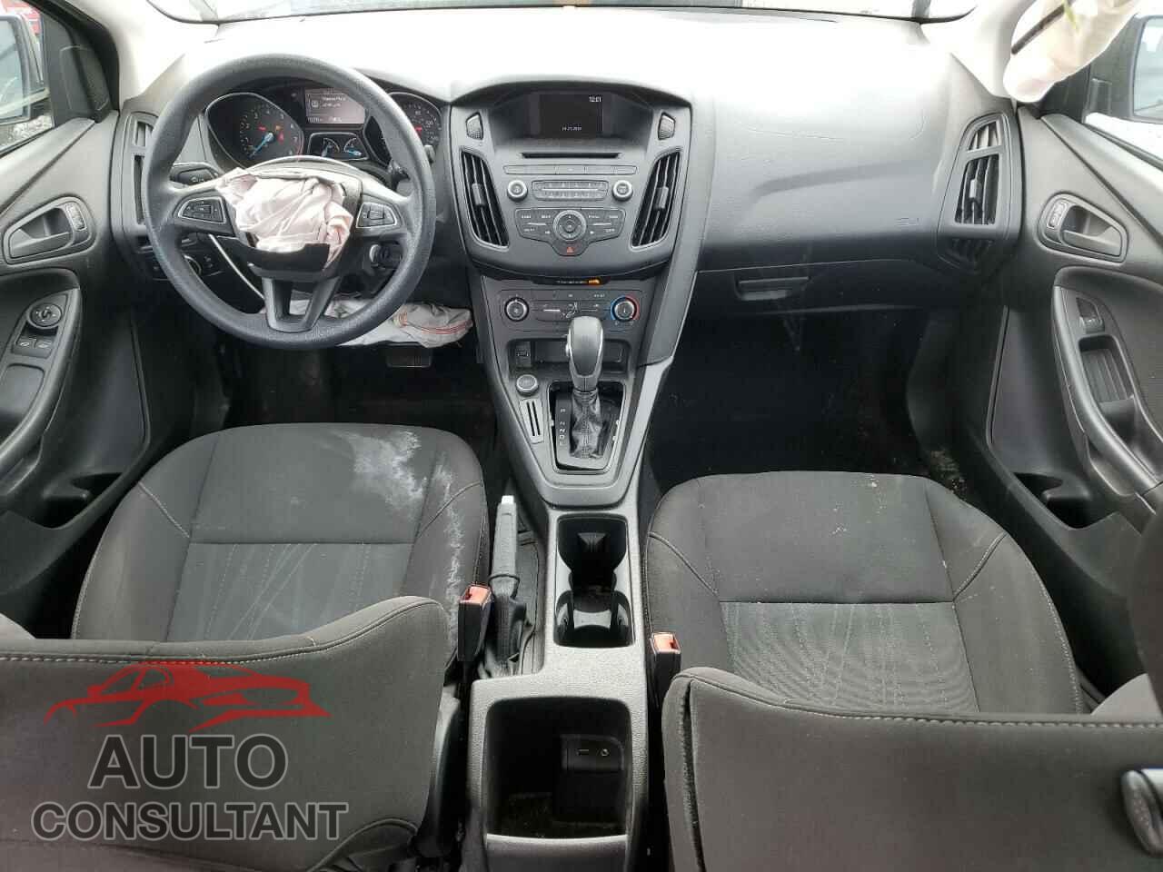 FORD FOCUS 2016 - 1FADP3E20GL336268