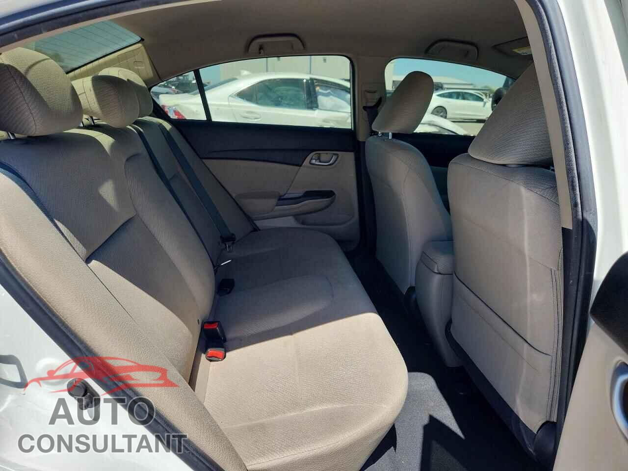 HONDA CIVIC 2013 - 2HGFB2F63DH543177