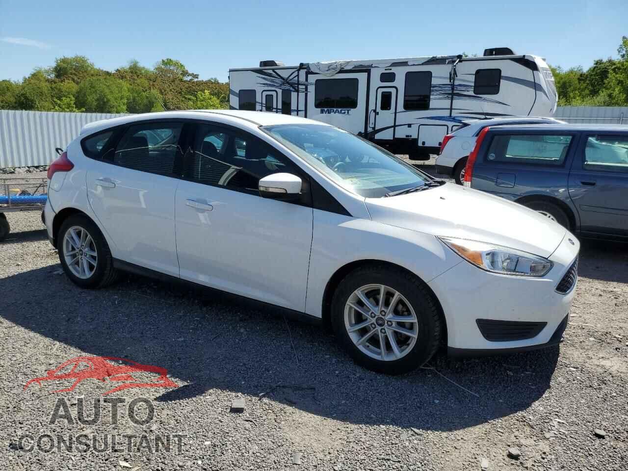 FORD FOCUS 2017 - 1FADP3K22HL345138