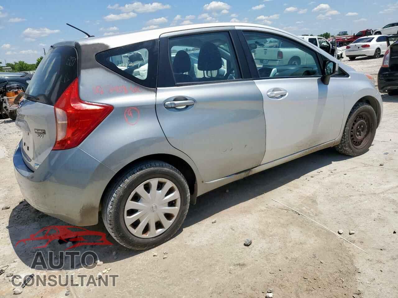 NISSAN VERSA 2015 - 3N1CE2CP3FL401317