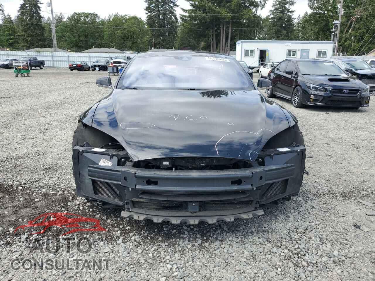 TESLA MODEL S 2015 - 5YJSA1E22FF111004