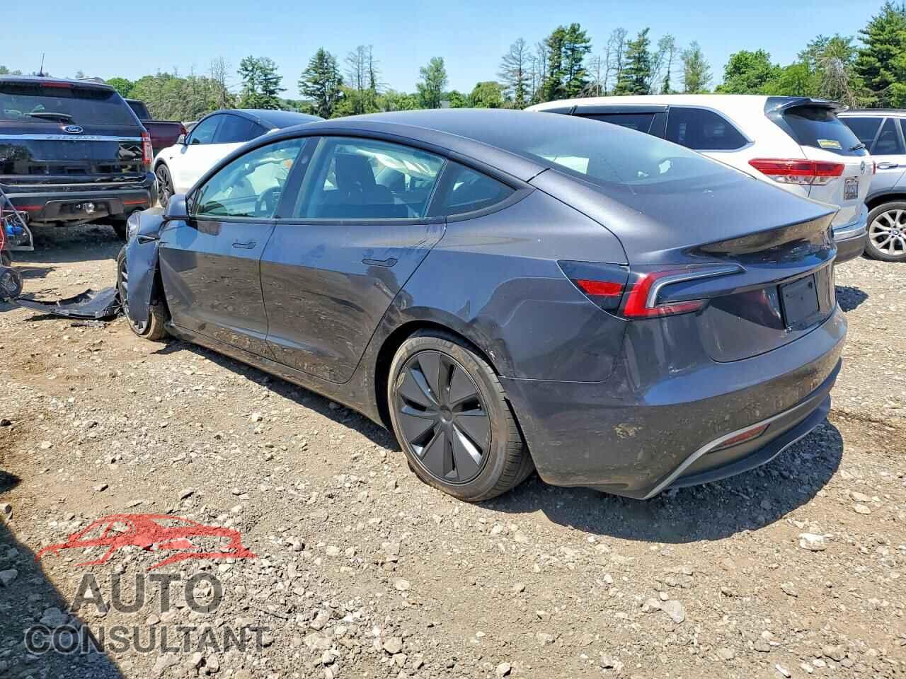 TESLA MODEL 3 2026 - 5YJ3E1EA1TF146385