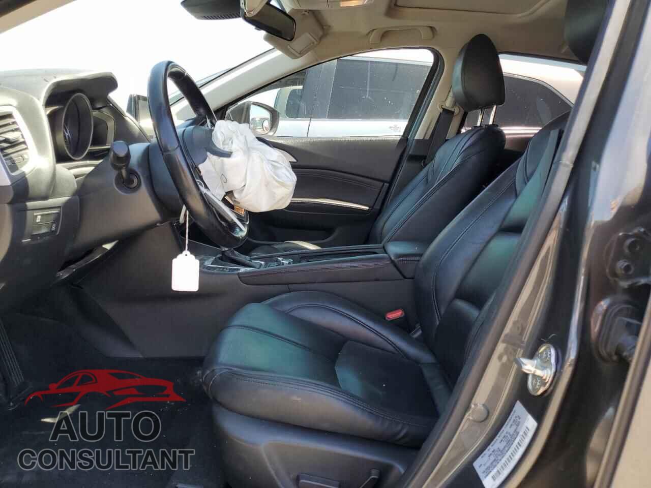 MAZDA 3 2017 - JM1BN1L33H1138045