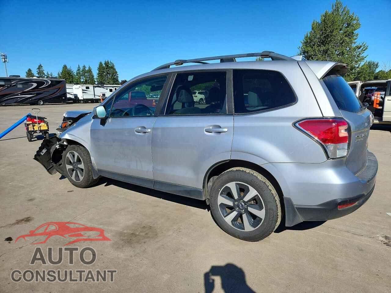 SUBARU FORESTER 2 2018 - JF2SJAEC4JH552877