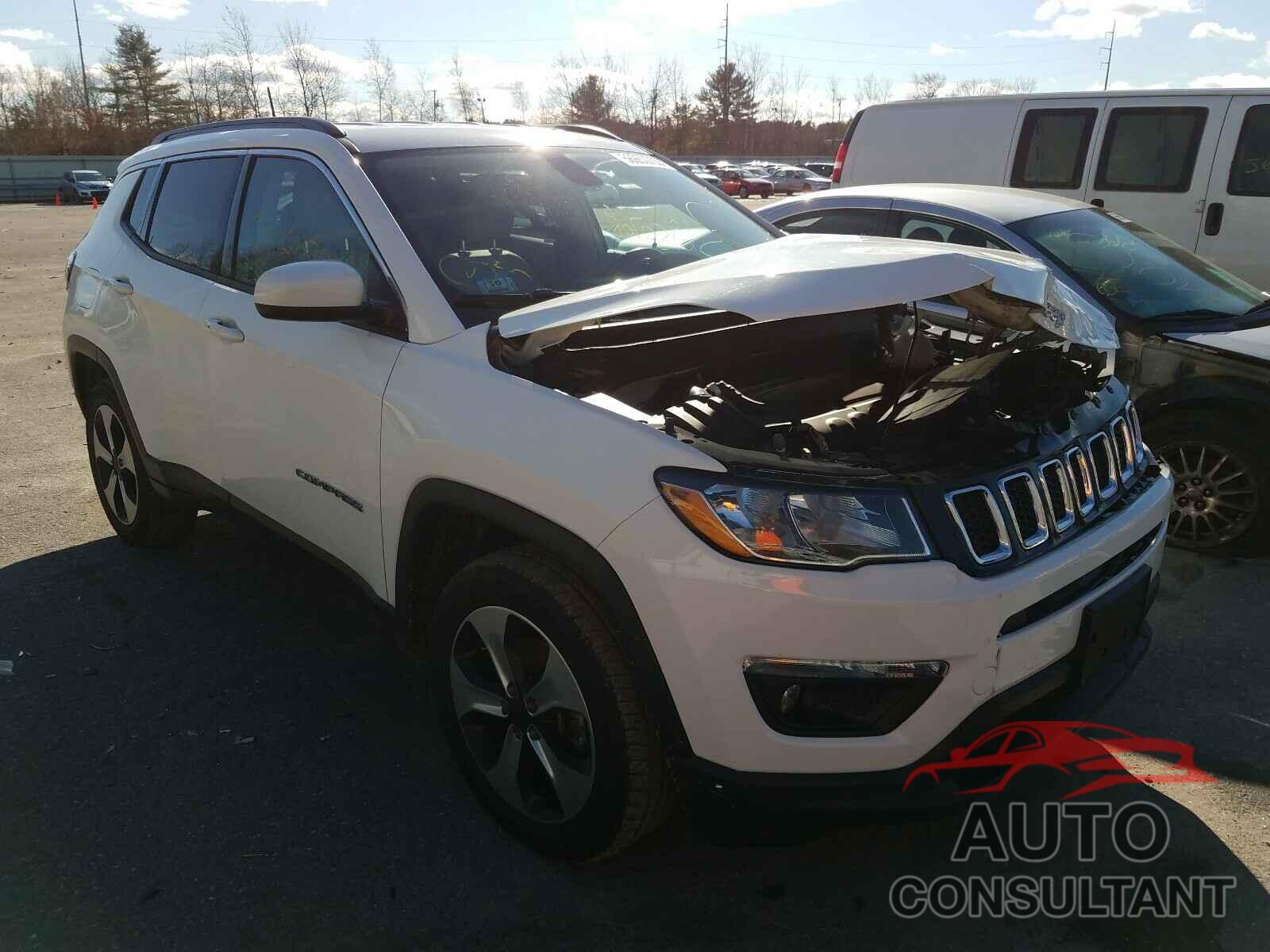 JEEP COMPASS 2018 - 3C4NJDBB8JT301158