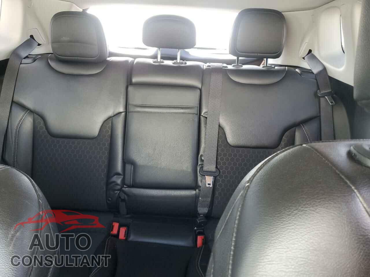 JEEP COMPASS 2019 - 3C4NJDBB4KT678975