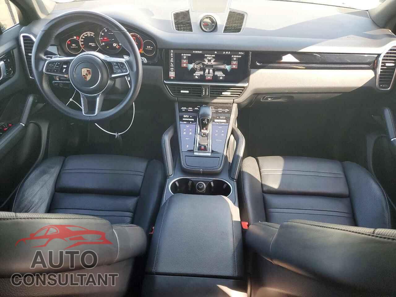 PORSCHE CAYENNE 2020 - WP1AA2AY2LDA04645