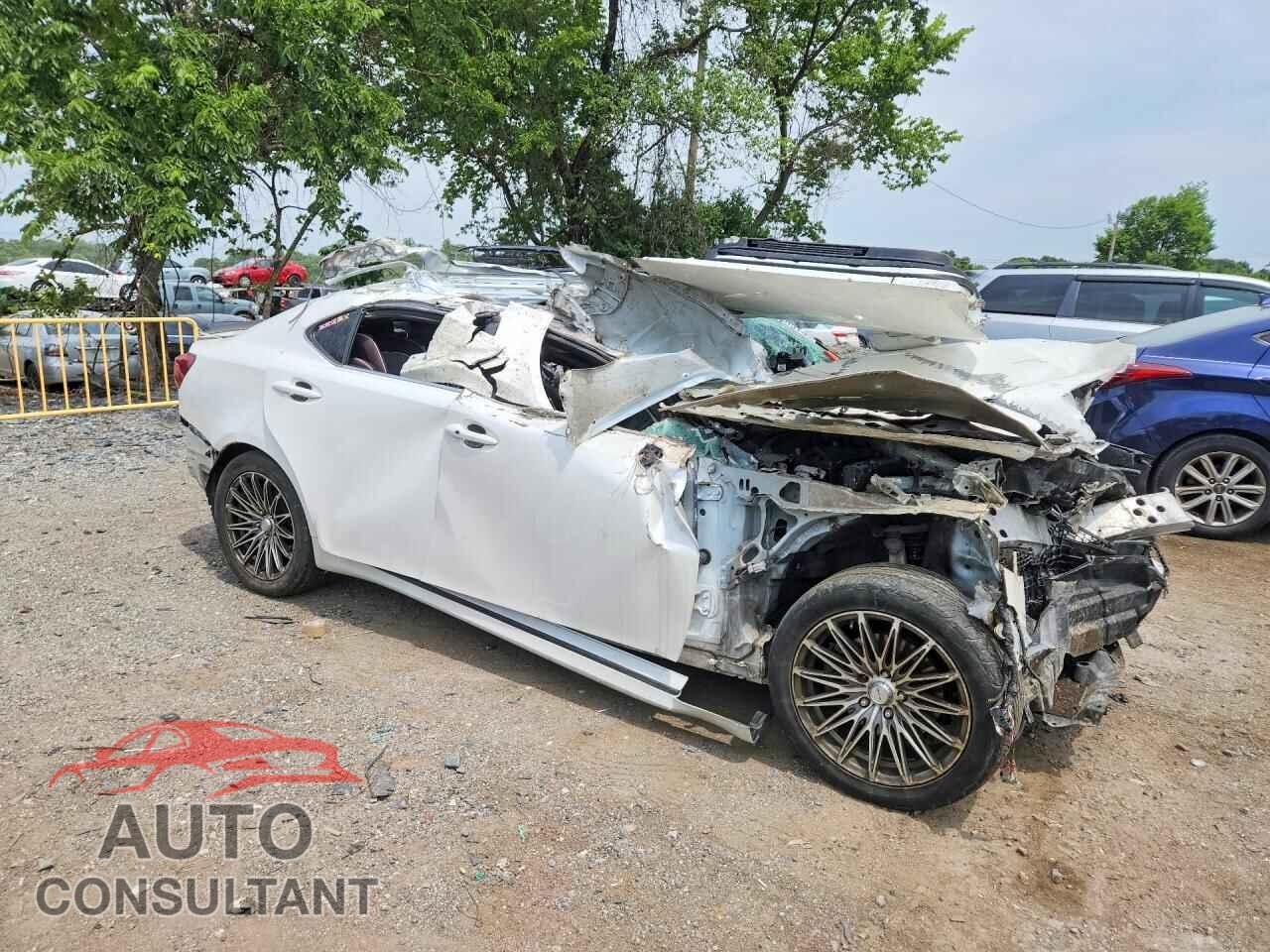 LEXUS IS 2012 - JTHCF5C28C5057266