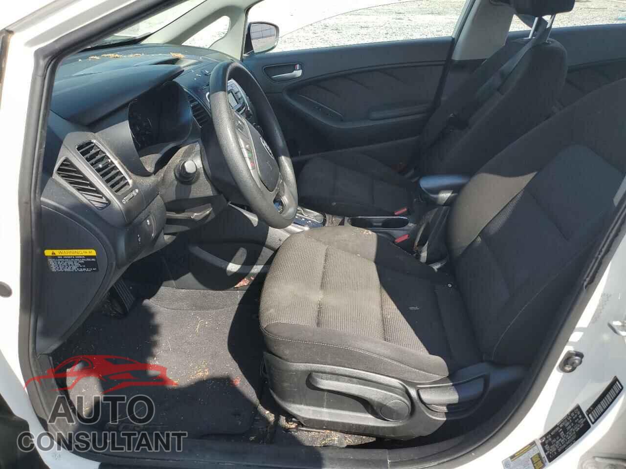 KIA FORTE 2017 - 3KPFK4A74HE028037