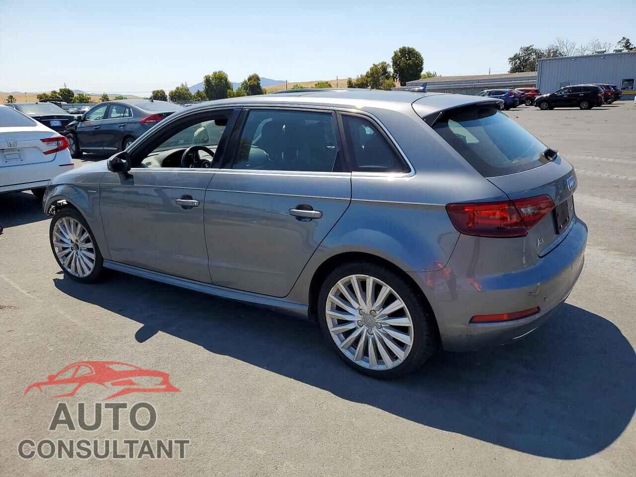 AUDI A3 2016 - WAUTPBFF0GA048812
