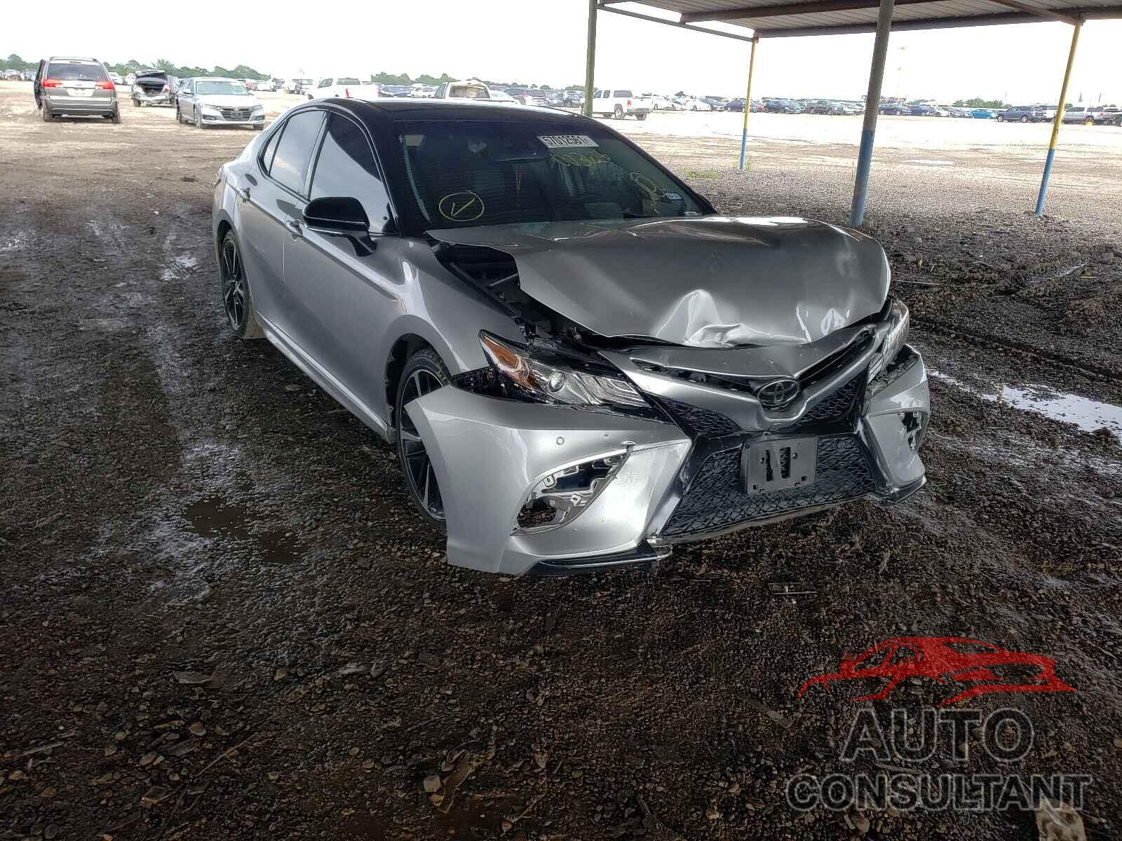 TOYOTA CAMRY 2018 - 4T1BZ1HK4JU003628