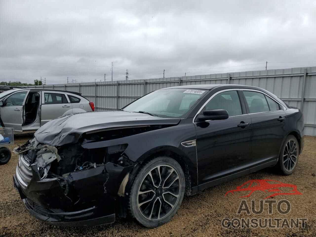 FORD TAURUS 2017 - 1FAHP2E86HG137669