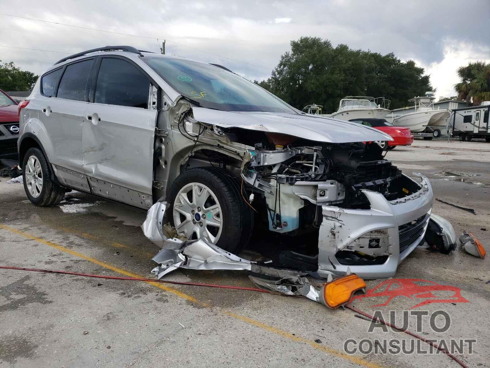 FORD ESCAPE 2016 - 1FMCU0F73GUB75895
