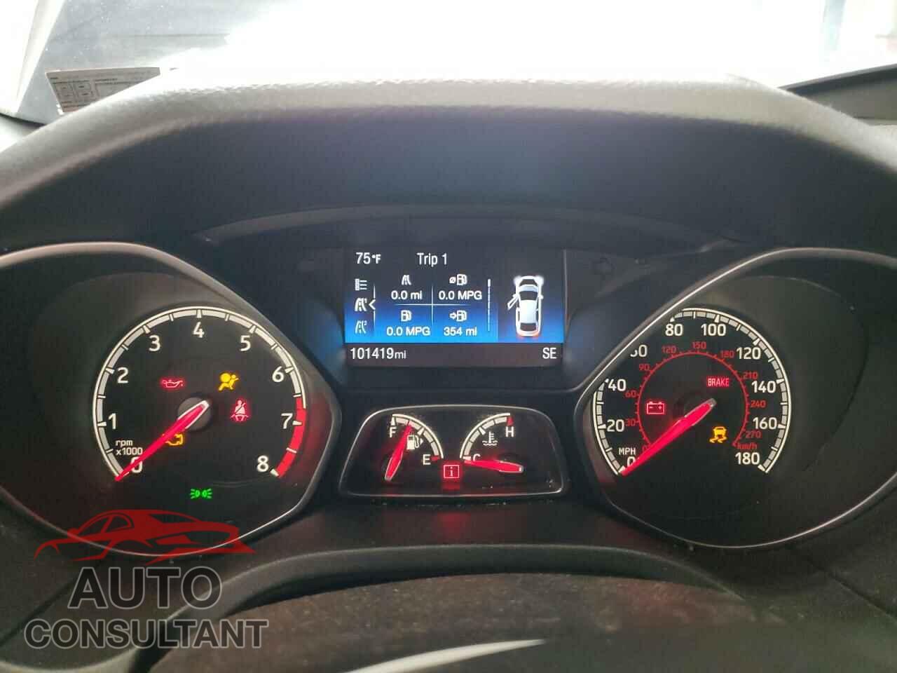 FORD FOCUS 2016 - 1FADP3L94GL318663