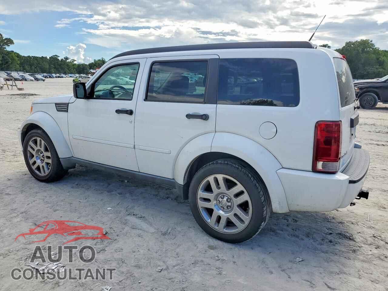 DODGE NITRO 2011 - 1D4PT4GK7BW517836