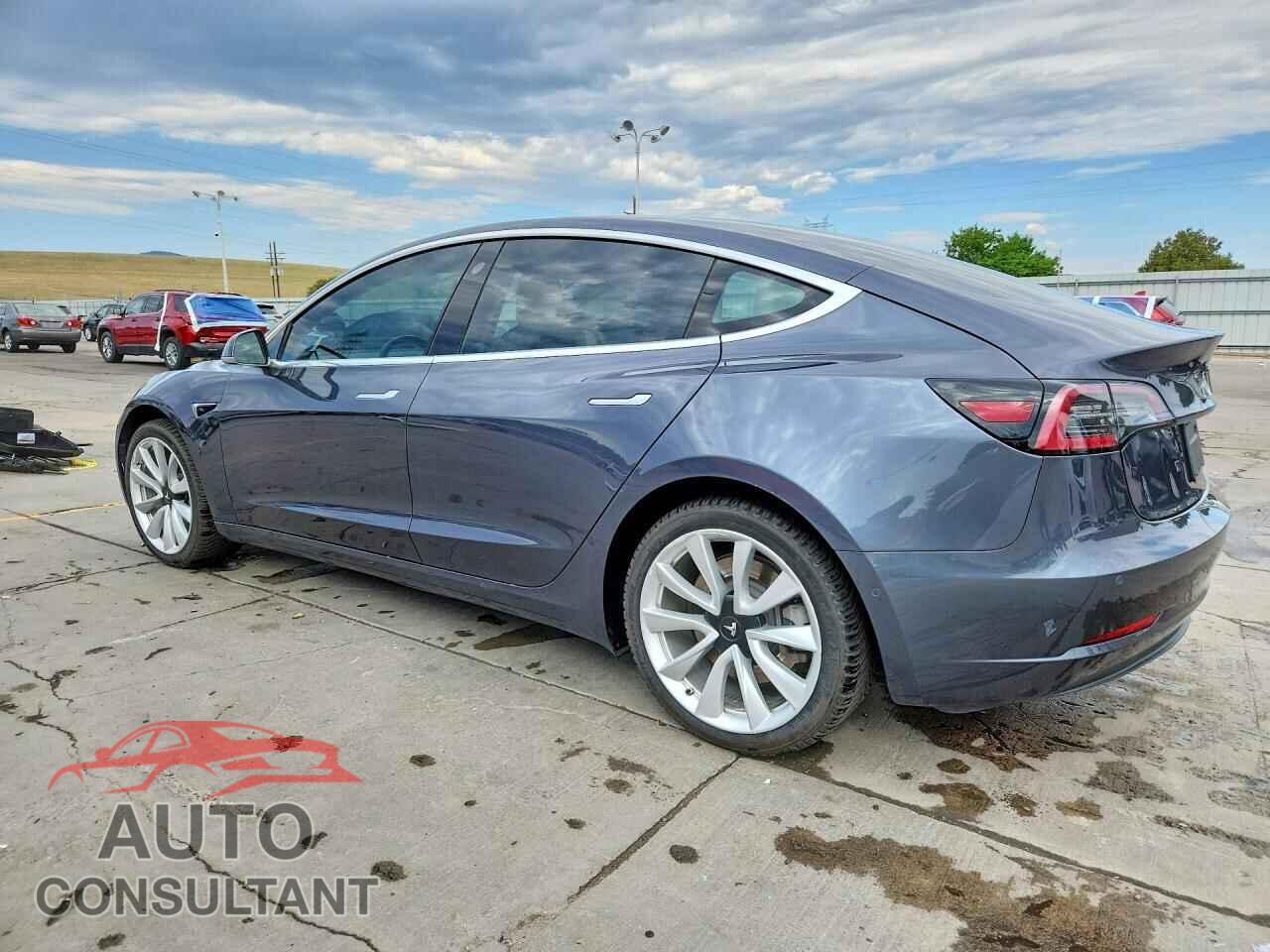 TESLA MODEL 3 2018 - 5YJ3E1EB9JF111874