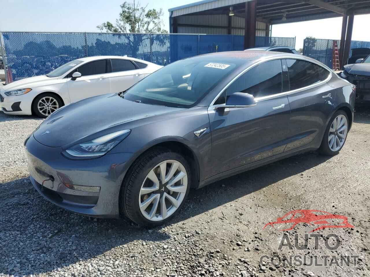 TESLA MODEL 3 2018 - 5YJ3E1EA5JF020043