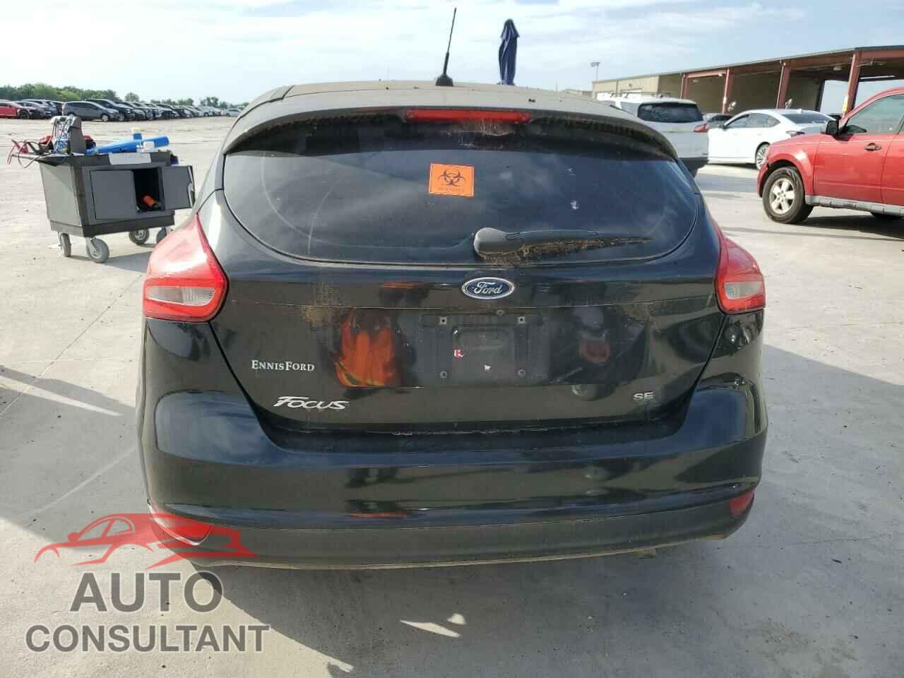 FORD FOCUS 2015 - 1FADP3K23FL326708