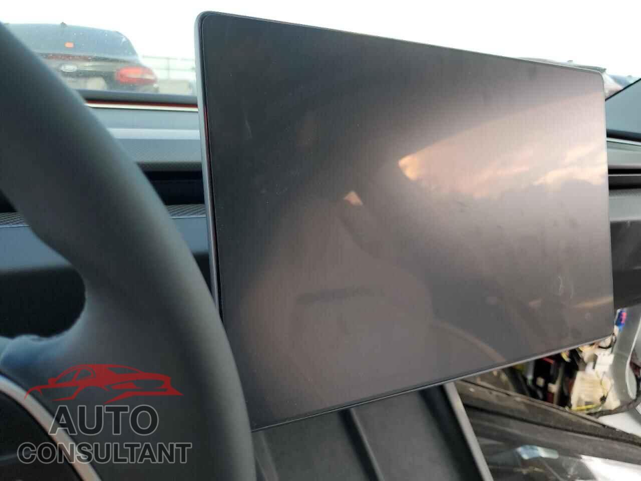 TESLA MODEL 3 2024 - 5YJ3E1ET6RF793245