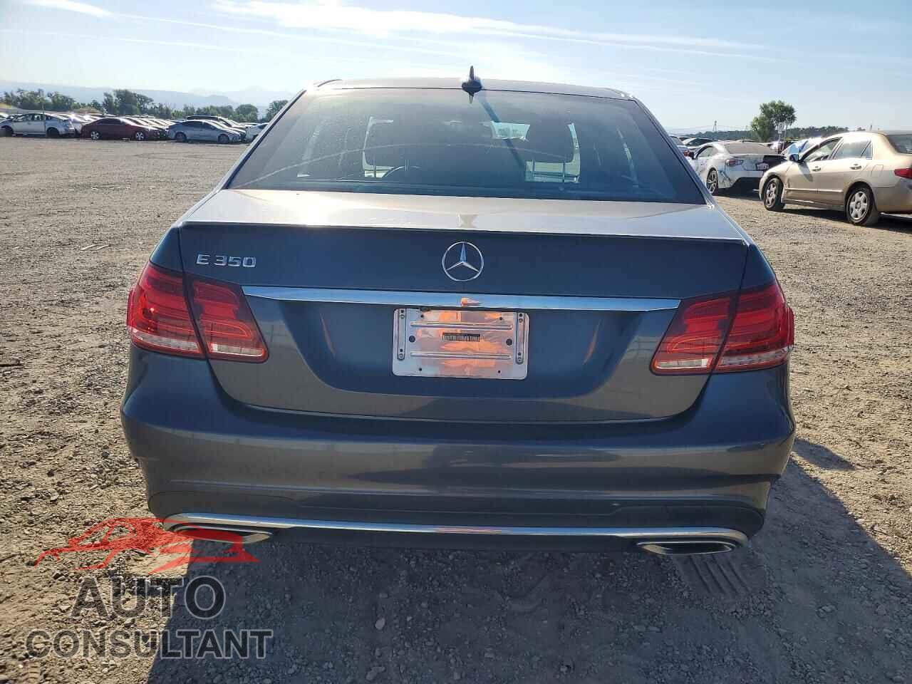 MERCEDES-BENZ E-CLASS 2016 - WDDHF5KB0GB208431