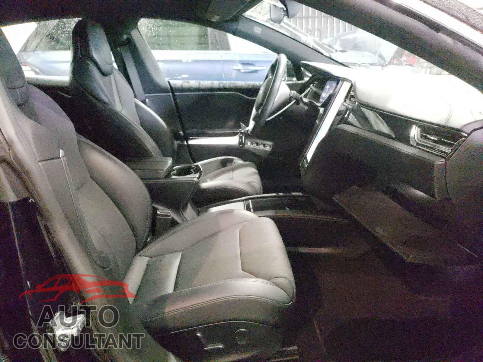 TESLA MODEL S 2018 - 5YJSA1E2XJF266683