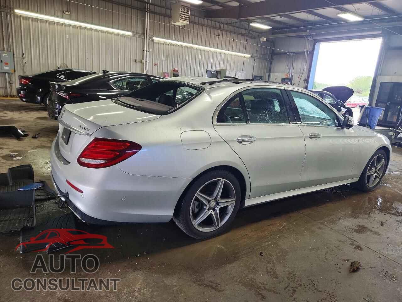 MERCEDES-BENZ E-CLASS 2017 - WDDZF4KB6HA084882