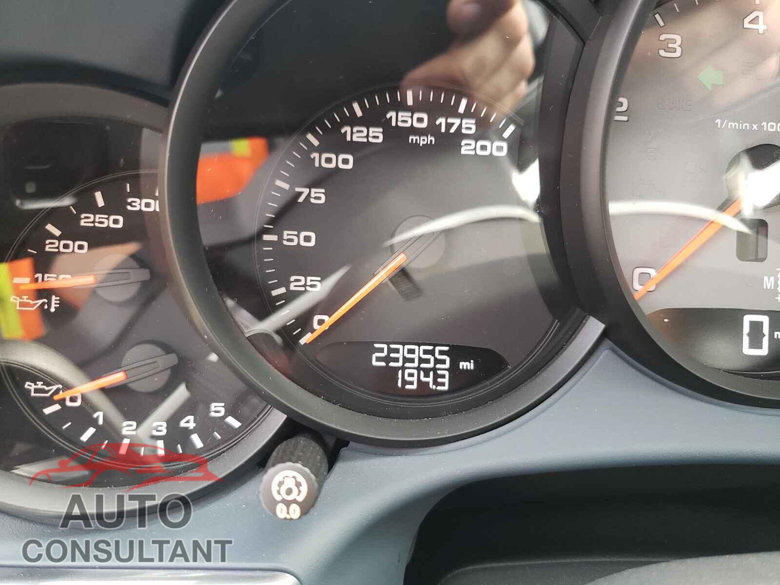 PORSCHE 911 2019 - WP0CB2A9XKS136367