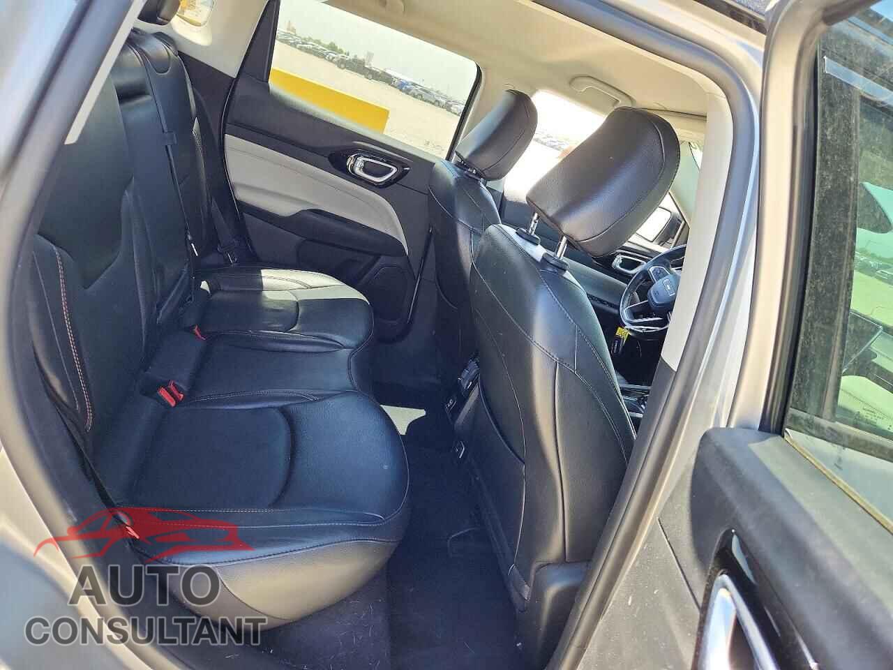 JEEP COMPASS 2022 - 3C4NJDCB3NT153294