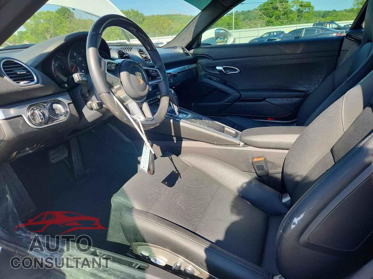 PORSCHE CAYMAN 2024 - WP0AA2A80RK256058