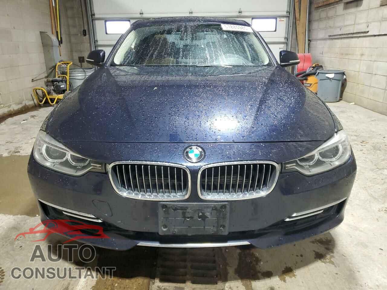 BMW 3 SERIES 2013 - WBA3B3C57DF537268