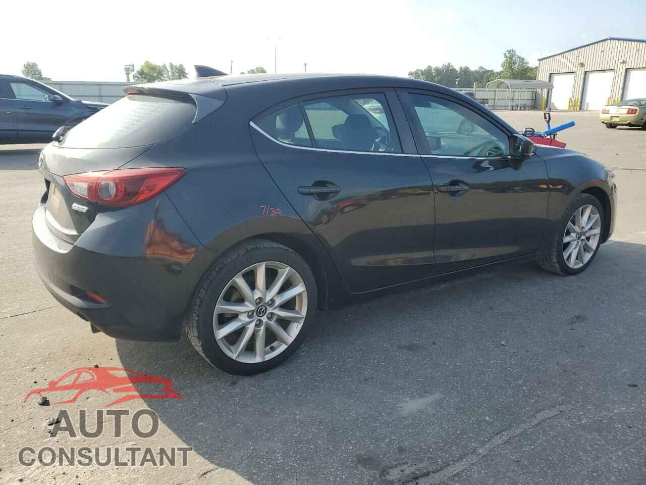 MAZDA 3 2017 - JM1BN1M39H1110975