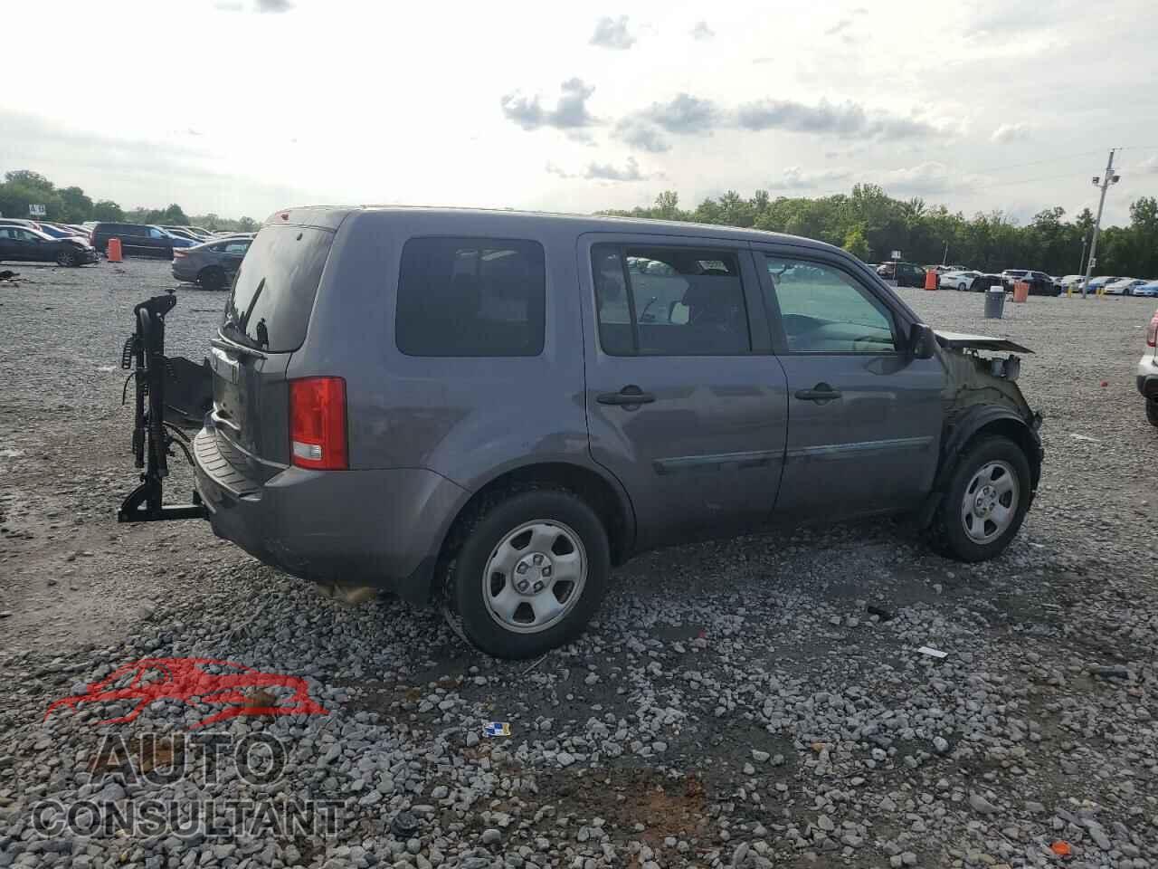 HONDA PILOT 2015 - 5FNYF3H25FB030940