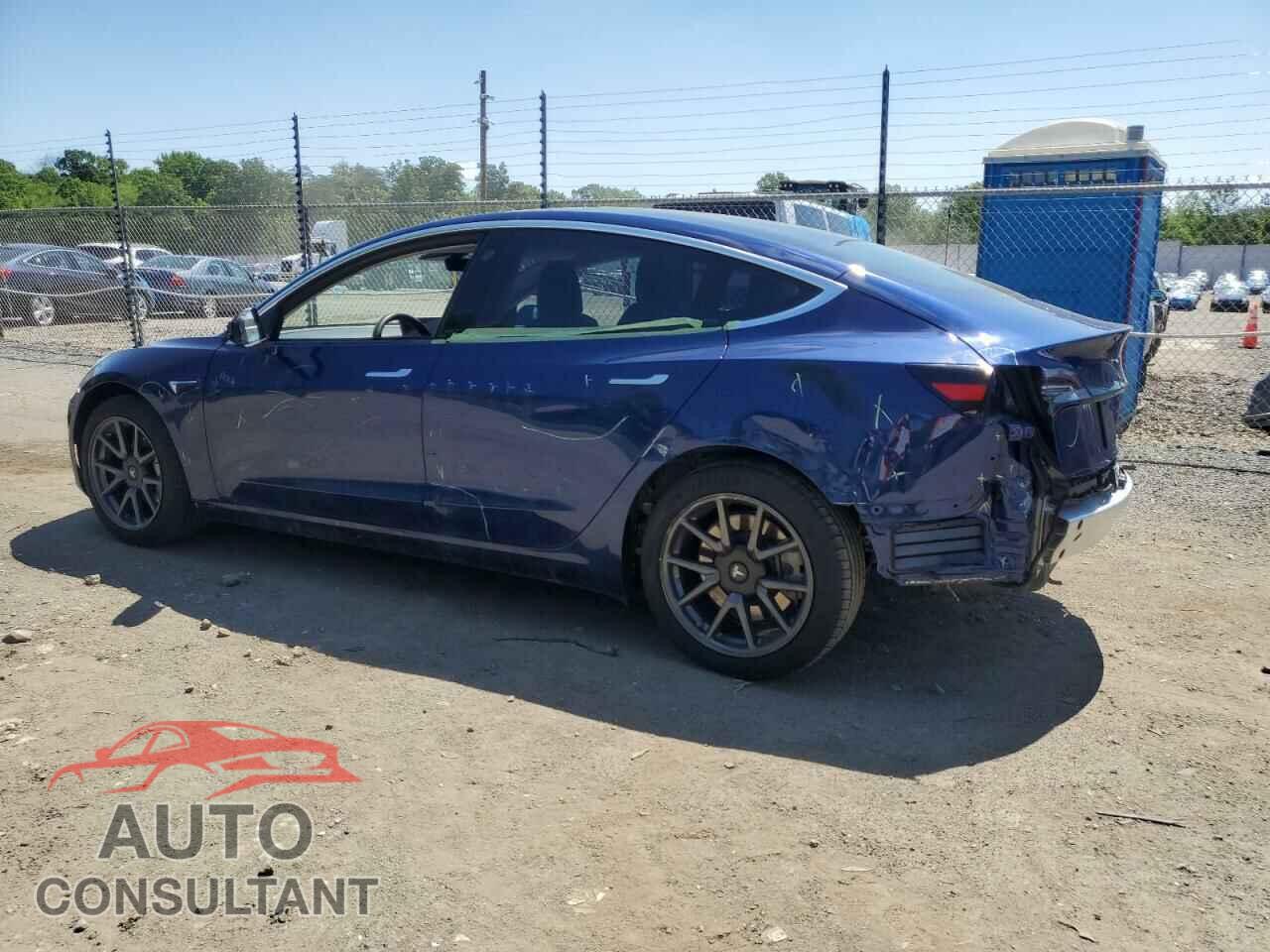 TESLA MODEL 3 2020 - 5YJ3E1ECXLF586560