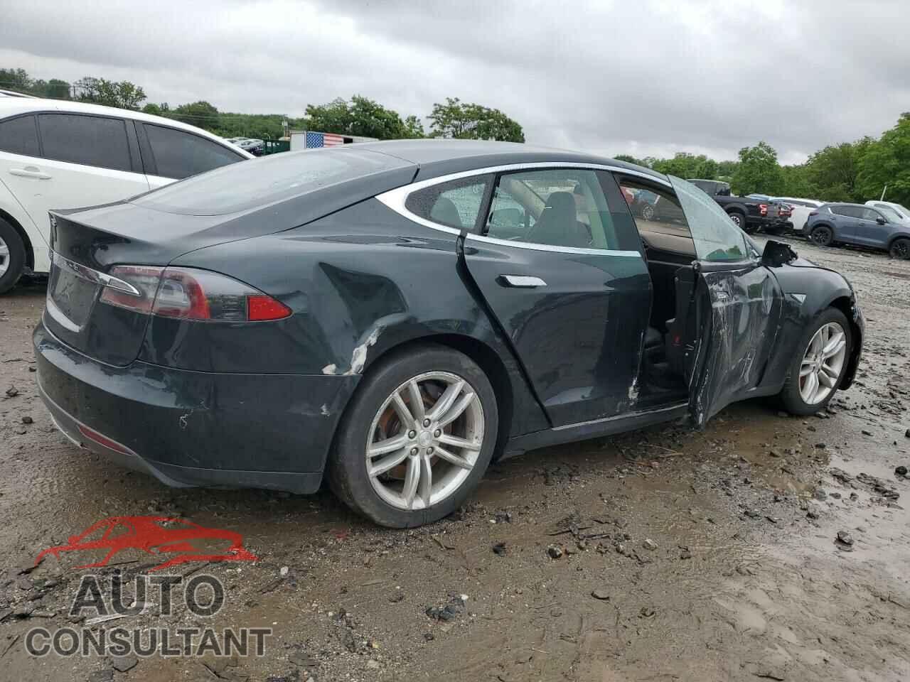 TESLA MODEL S 2012 - 5YJSA1CN7CFP01370