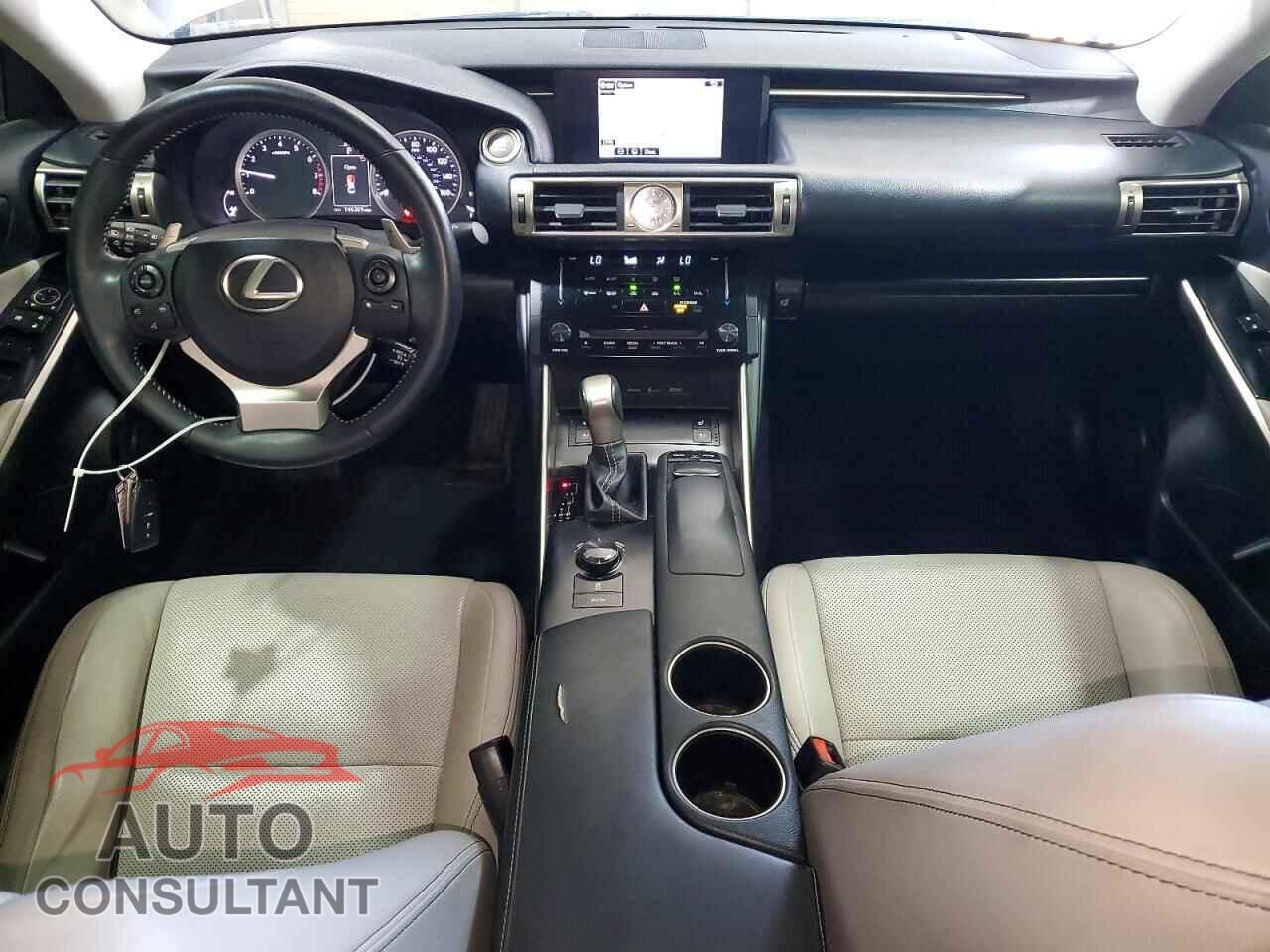 LEXUS IS 2014 - JTHBE1D21E5002974