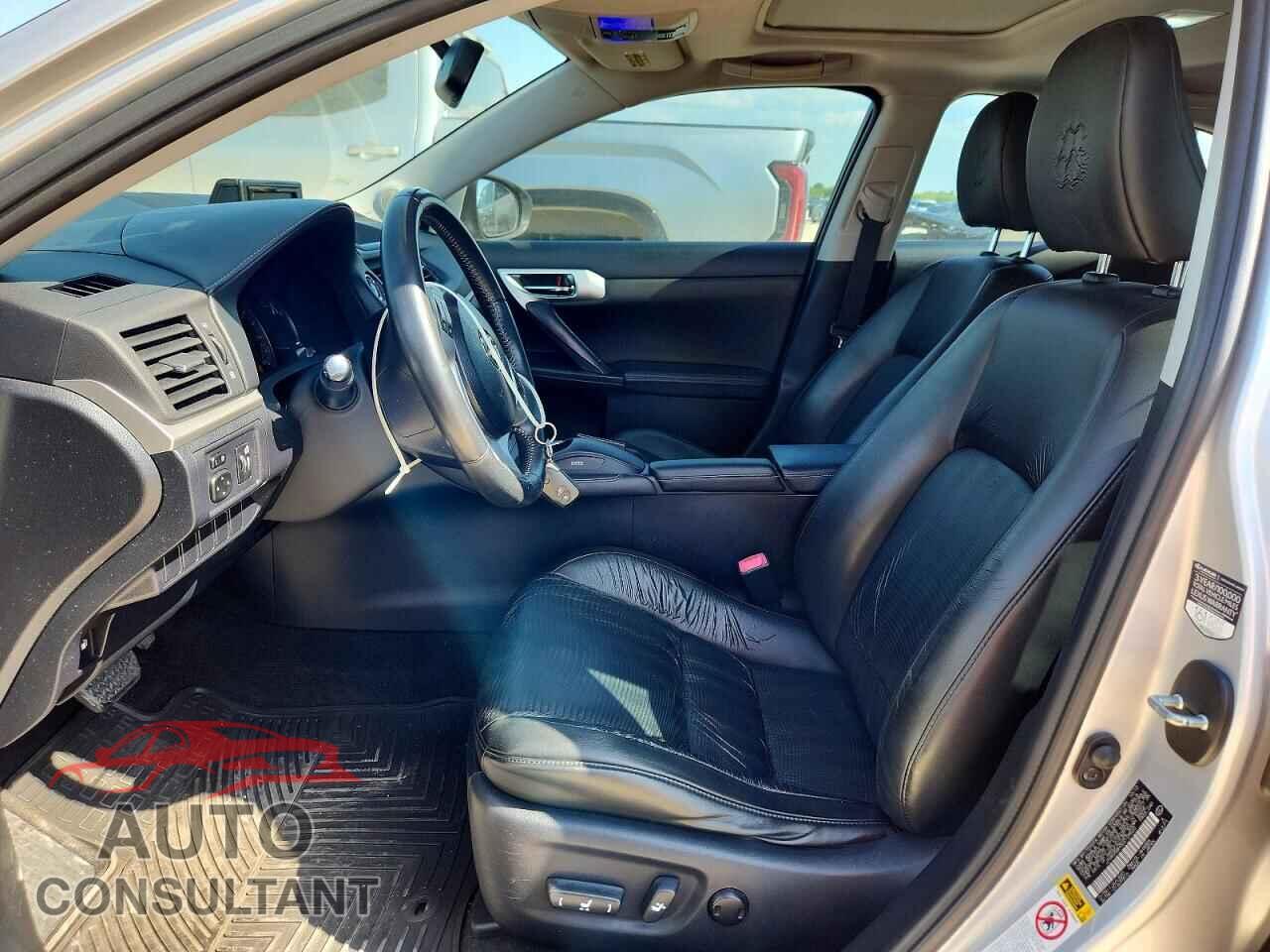 LEXUS CT 200 2013 - JTHKD5BH3D2129520