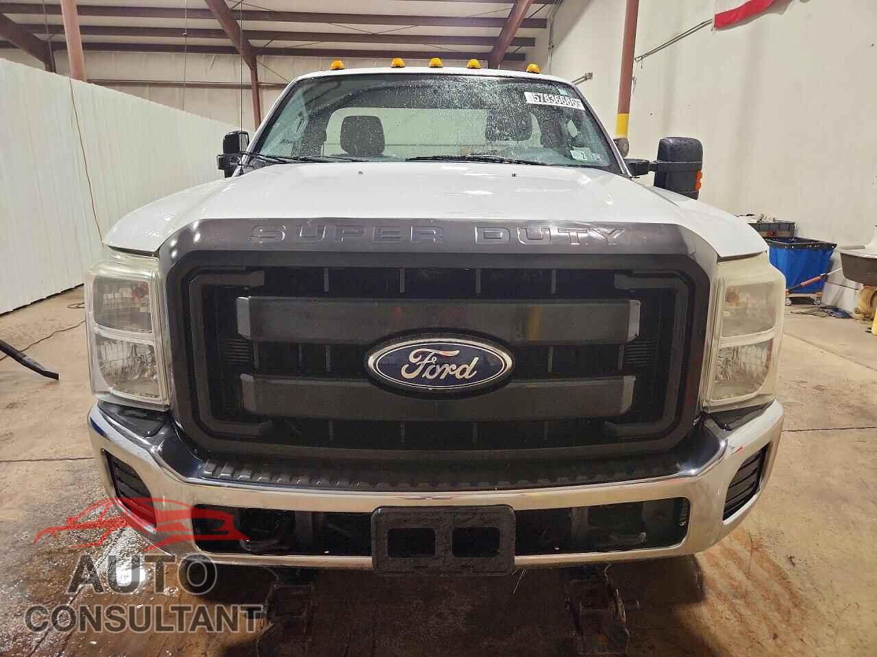 FORD F250 2011 - 1FTBF2B68BEA76365
