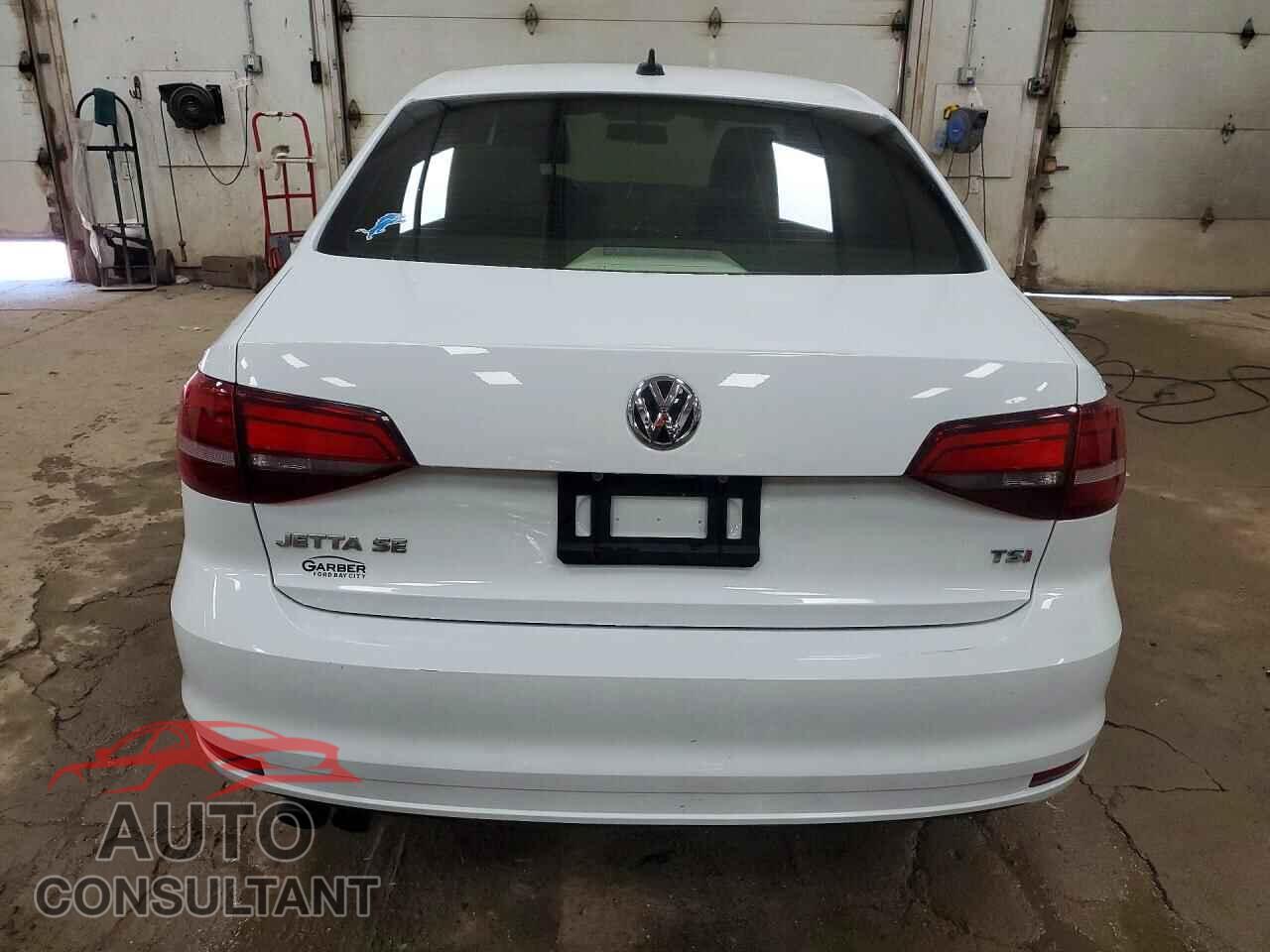 VOLKSWAGEN JETTA 2017 - 3VWDB7AJ5HM327124